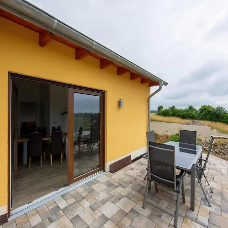 In In The Eifel With Garden *